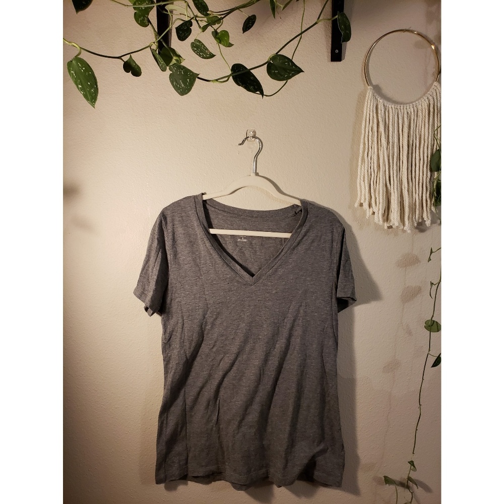 V Neck Tshirt